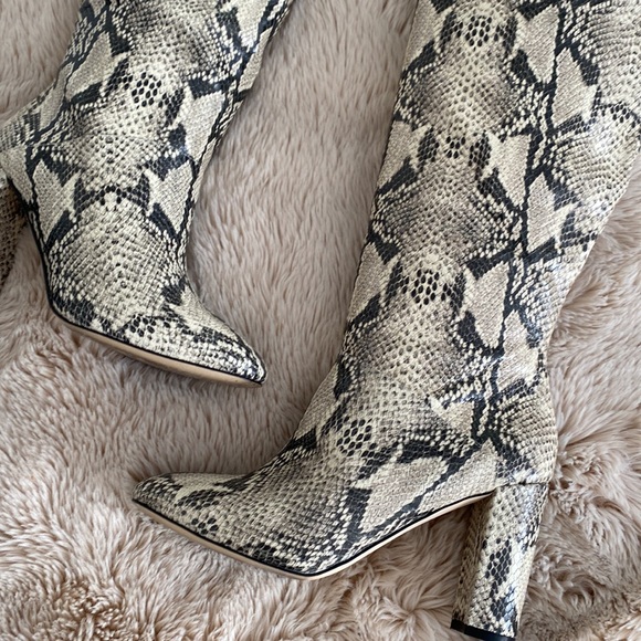 Cole Haan ‘Glenda Boot’ Genuine leather, snake print size 8.5 - Picture 3 of 6